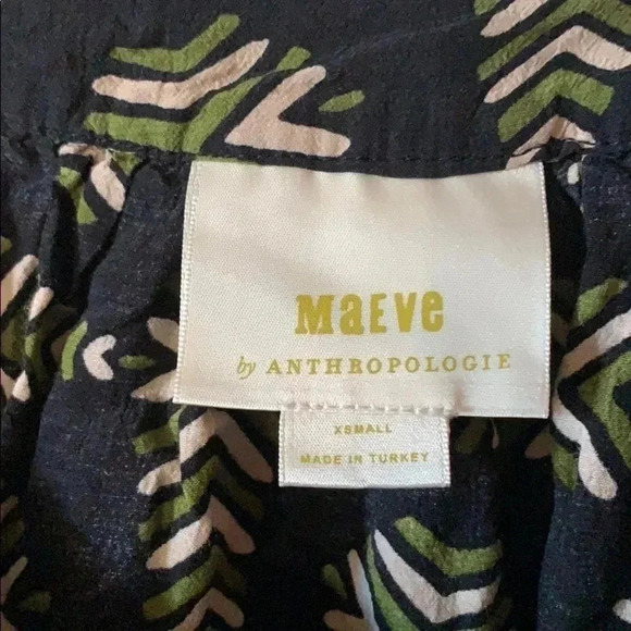 Anthropologie Maeve Black Green Catania Puff Sleeve Top Size XS - Picture 3 of 6